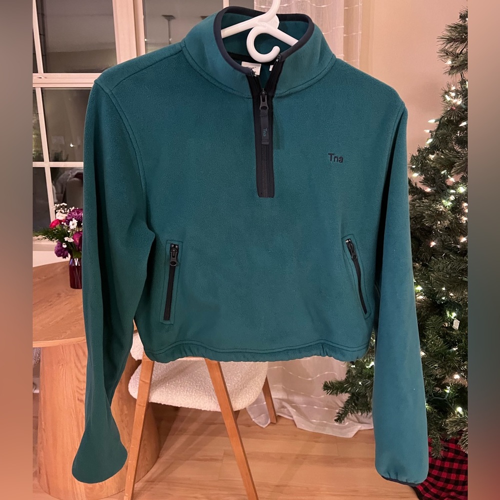 TNA quarter zip size small! Like new!